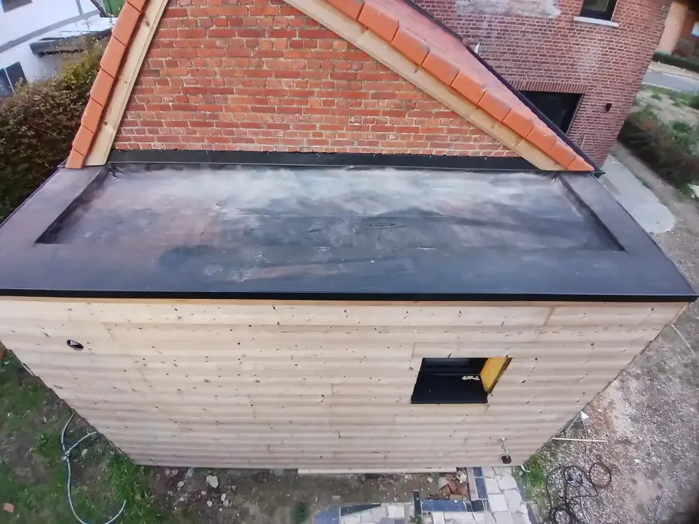 PLAT DAK KAMPENHOUT - 1