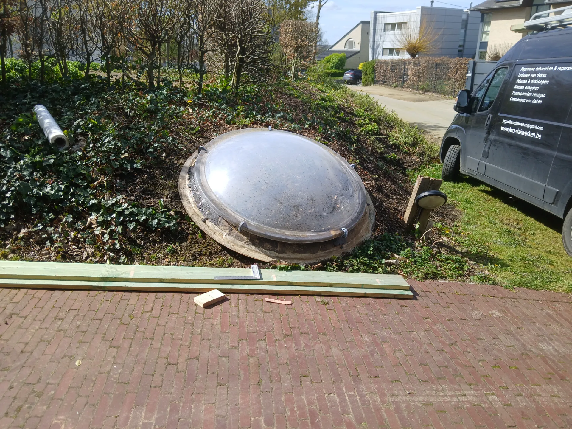 Nieuwe Veluxen + rolluik VELTEM - 2