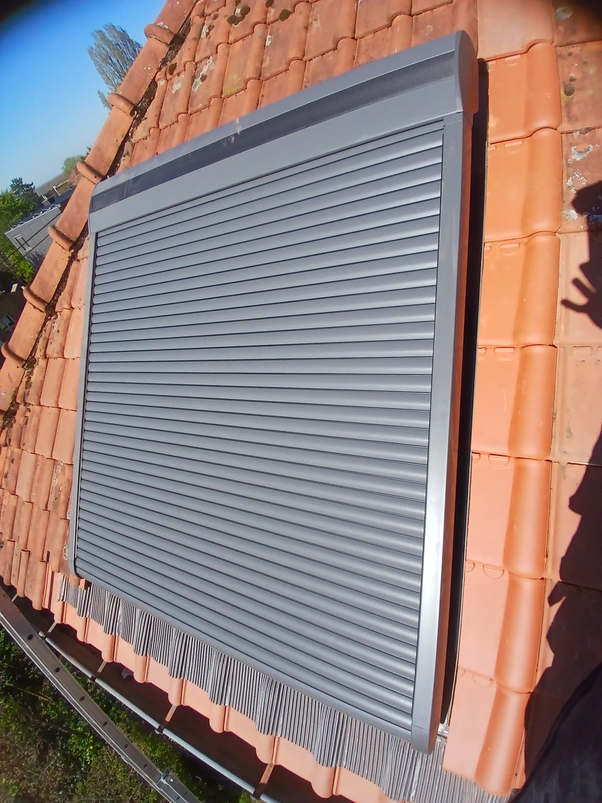 Nieuwe Veluxen + rolluik VELTEM - 7