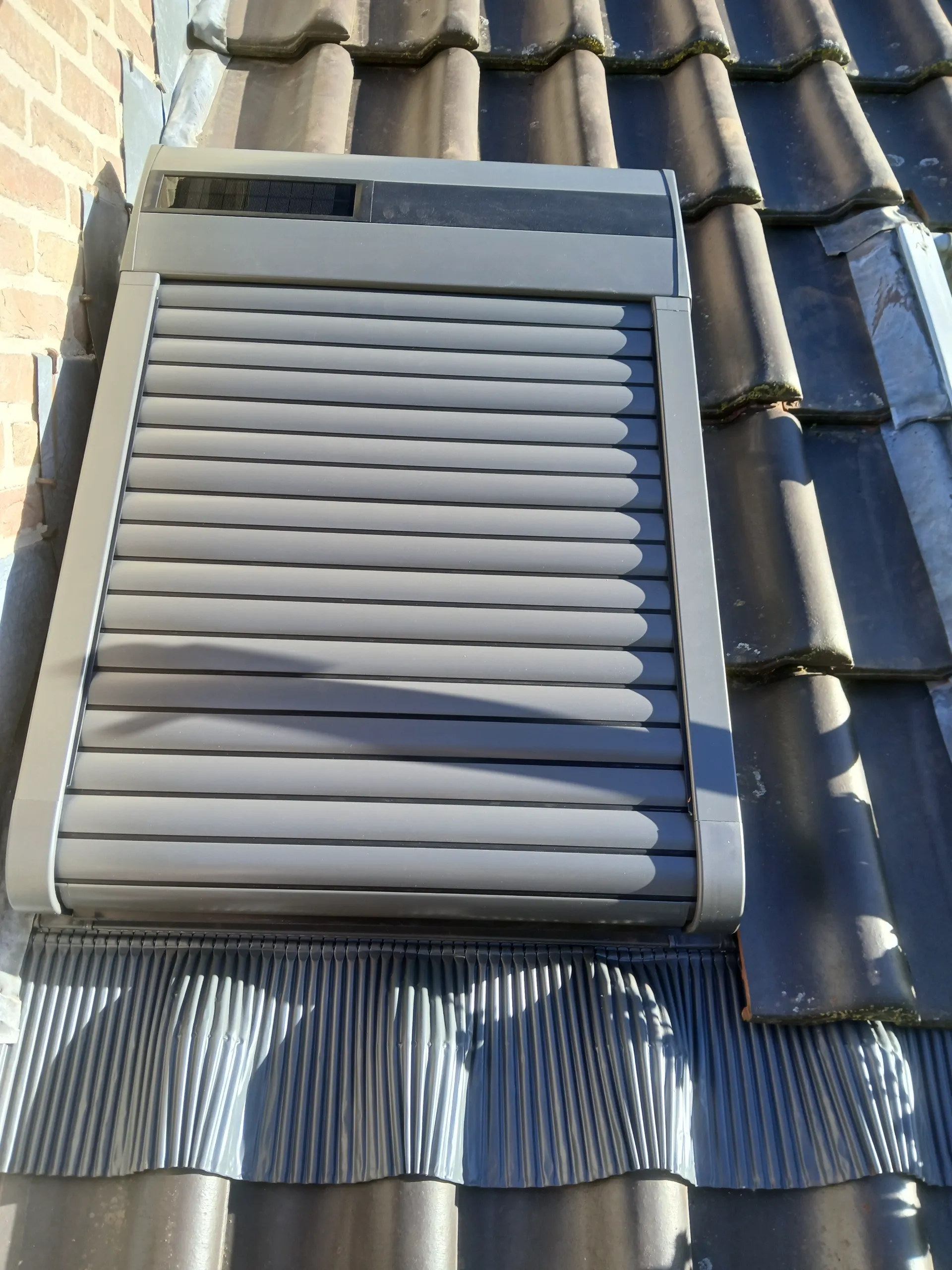 Renovatie veluxen + Rolluiken HERENT - 10