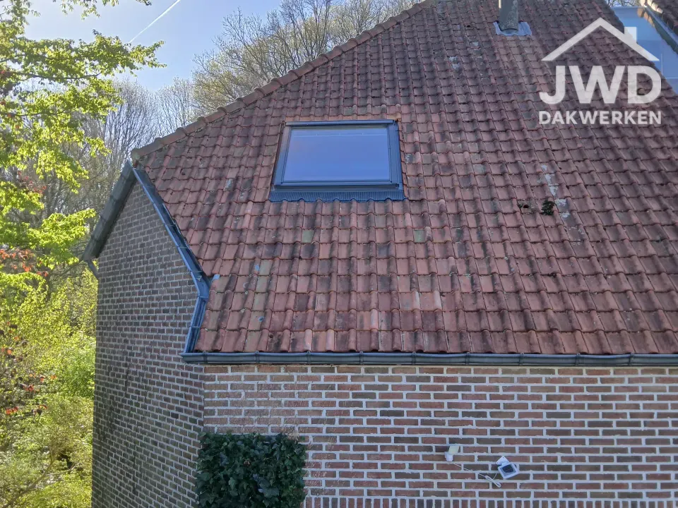 Nieuwe Veluxen + rolluik VELTEM - 6
