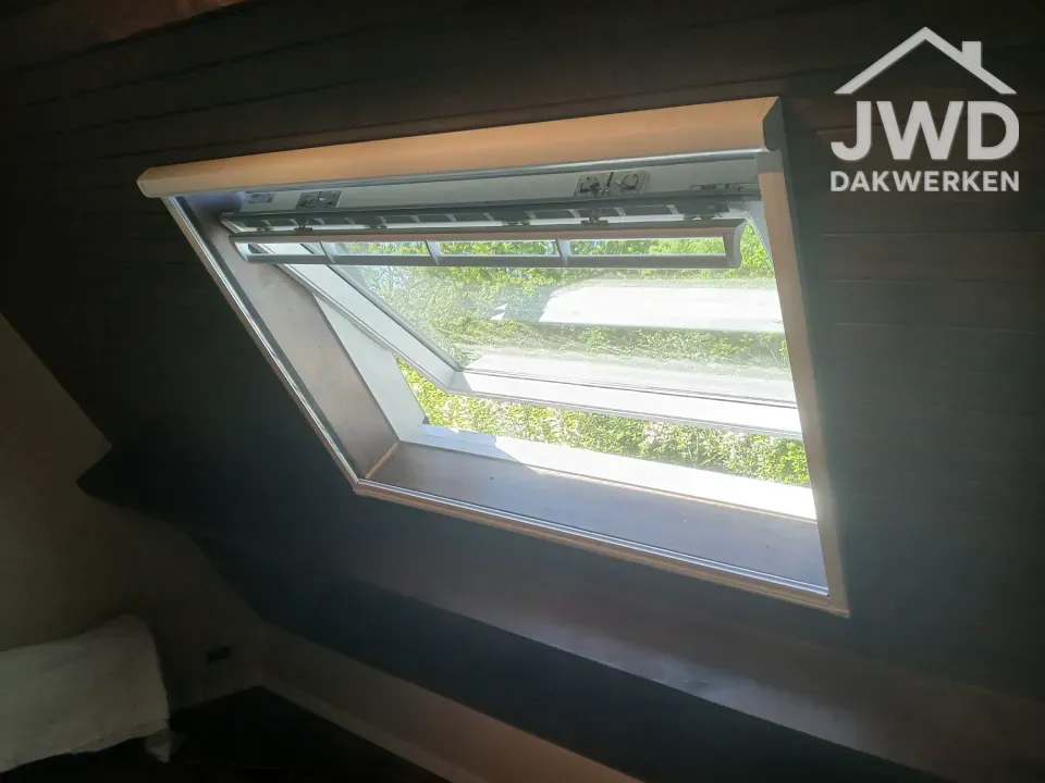 Renovatie veluxen + Rolluiken HERENT - 6
