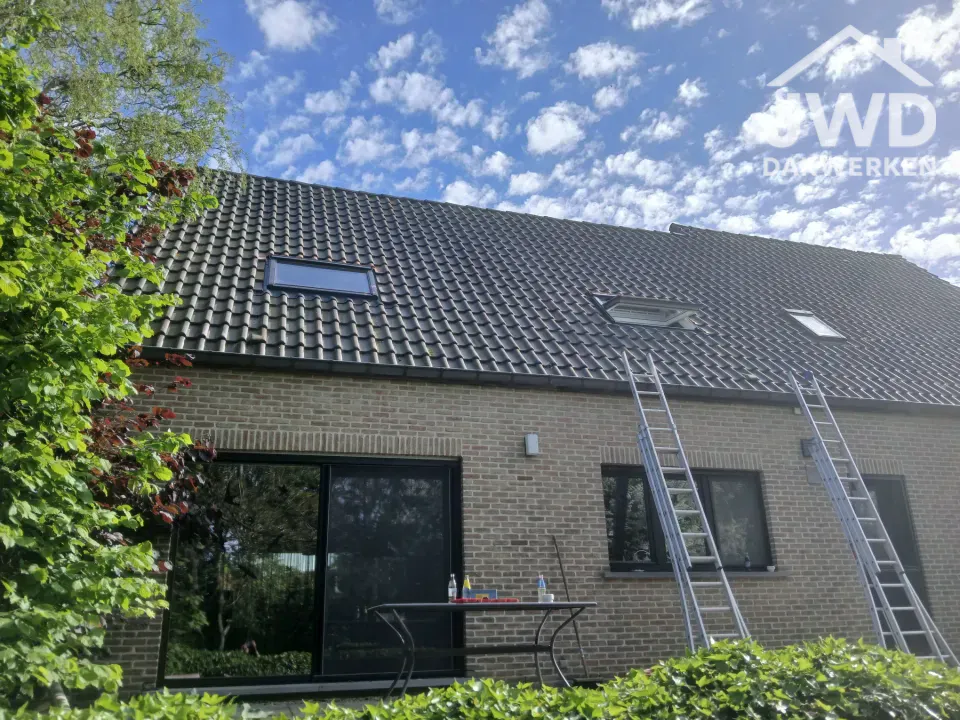 Project Renovatie veluxen + Rolluiken HERENT